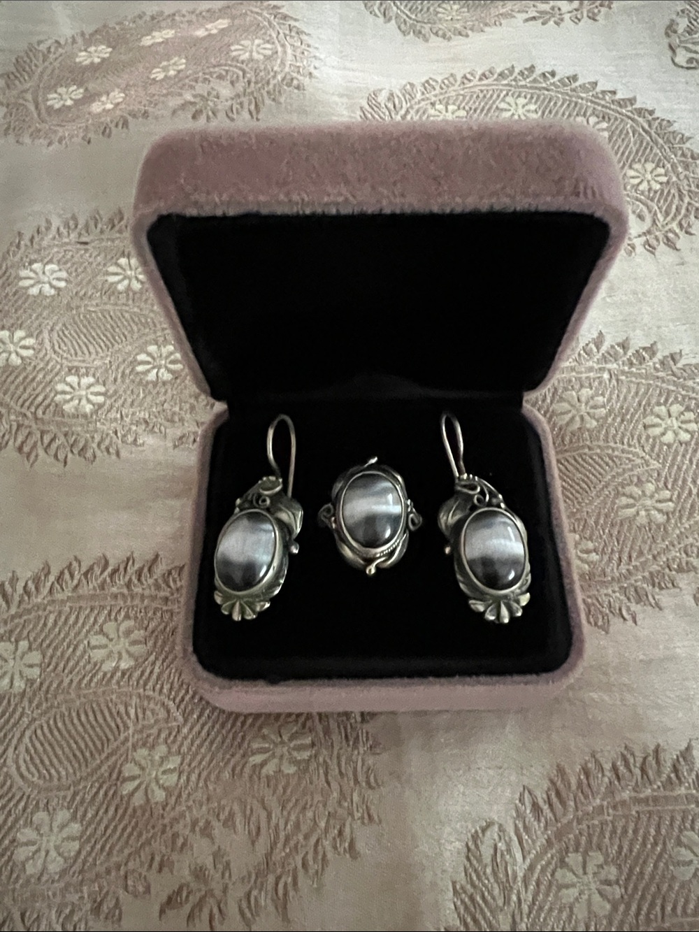 Gray Cat’s Eye Natural Gemstone Earrings and ring set